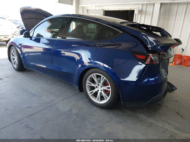 45937430 :رقم المزاد ، 5YJYGDEE0MF197981 vin ، 2021 Tesla Model Y Long Range Dual Motor All-wheel Drive مزاد بيع