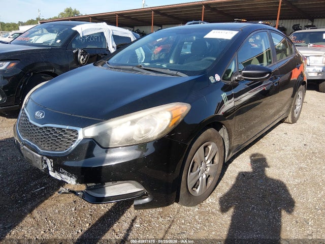 45937475 :رقم المزاد ، KNAFK4A61F5260866 vin ، 2015 Kia Forte Lx مزاد بيع