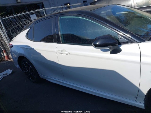 4T1B61HK0KU176086 Toyota CAMRY XSE