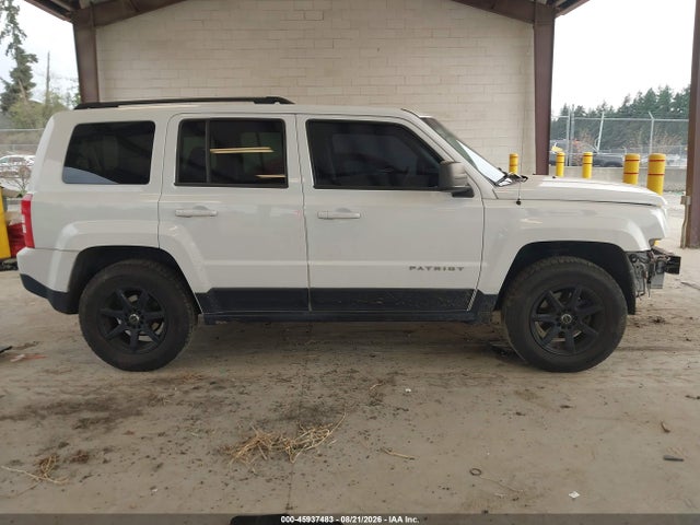 1C4NJRBB4HD138876 Jeep Patriot Sport