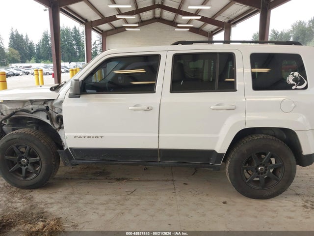 1C4NJRBB4HD138876 Jeep Patriot Sport