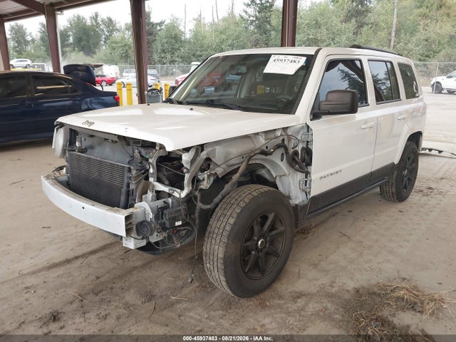 1C4NJRBB4HD138876 Jeep Patriot Sport