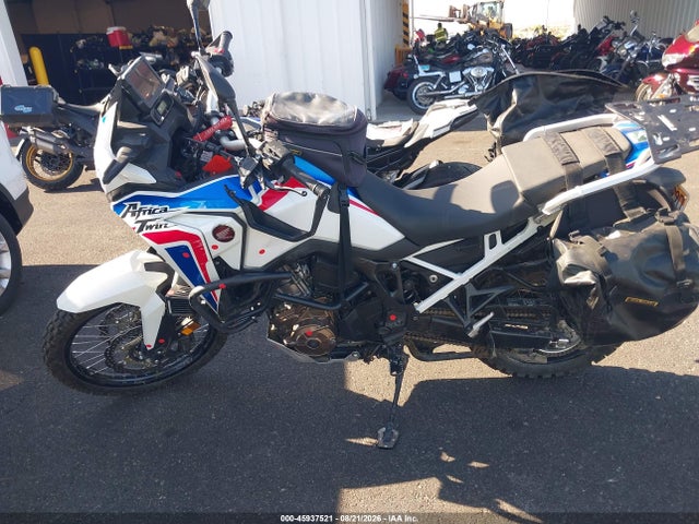 Honda CRF1100 D 2021 JH2SD1004MK100266 Image 14