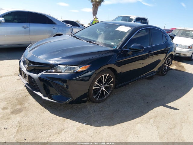 Toyota CAMRY SE 2020 4T1G11AKXLU942406 Image 2