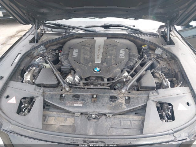 Продаж на аукціоні авто 2015 Bmw 750li, vin: WBAYE8C54FD782005, номер лоту: 45937566
