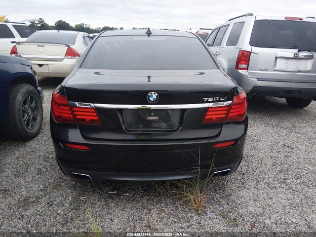 Продаж на аукціоні авто 2015 Bmw 750li, vin: WBAYE8C54FD782005, номер лоту: 45937566