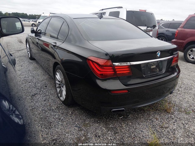 Продаж на аукціоні авто 2015 Bmw 750li, vin: WBAYE8C54FD782005, номер лоту: 45937566