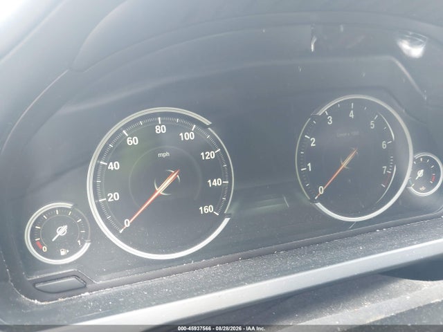 Продаж на аукціоні авто 2015 Bmw 750li, vin: WBAYE8C54FD782005, номер лоту: 45937566