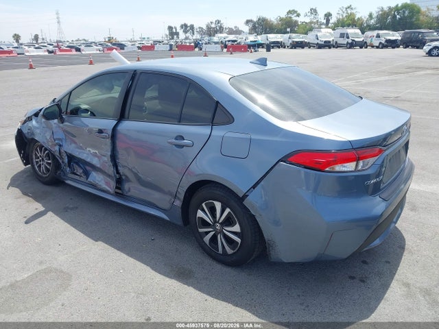 Toyota Corolla Hybrid Le 2022 JTDEAMDE7NJ054493 Image 3