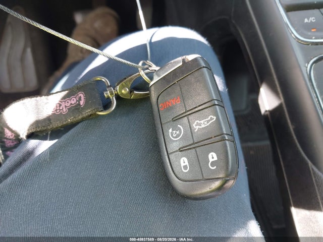 2016 Chrysler 200 S მანქანა იყიდება აუქციონზე, vin: 1C3CCCBG4GN138593, აუქციონის ნომერი: 45937589