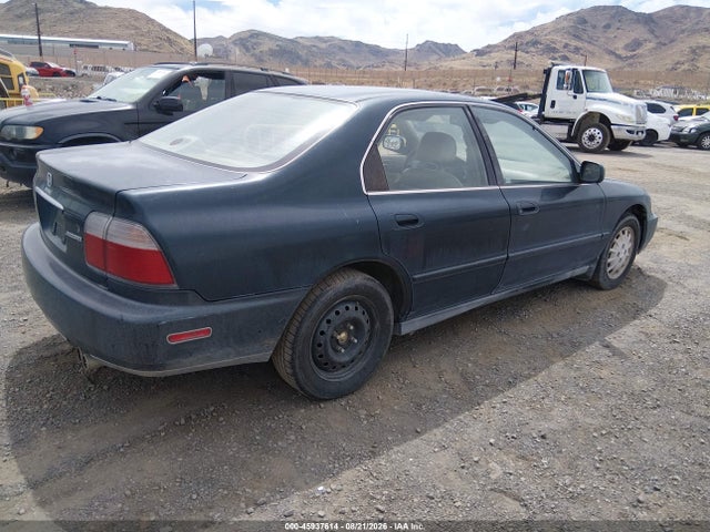 1997 Honda Accord Ex მანქანა იყიდება აუქციონზე, vin: 1HGCD5669VA035780, აუქციონის ნომერი: 45937614