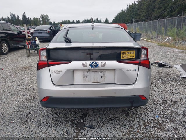 JTDL9MFU8N3031703 Toyota Prius Le Awd-e