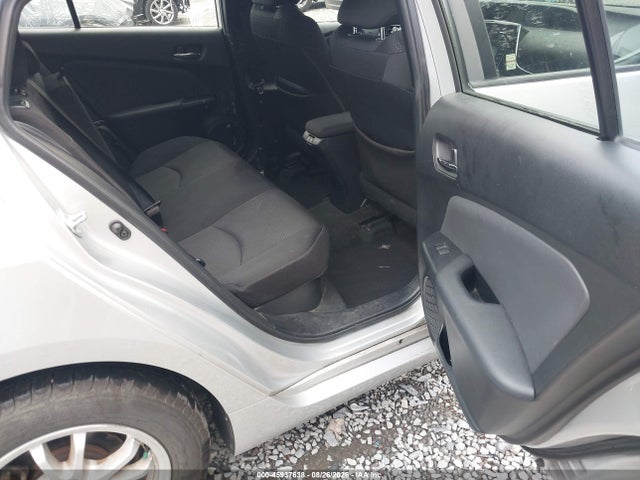 JTDL9MFU8N3031703 Toyota Prius Le Awd-e