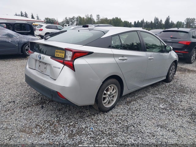 JTDL9MFU8N3031703 Toyota Prius Le Awd-e