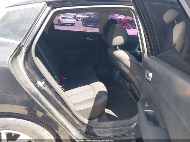 KIA Optima Lx 2016 5XXGT4L38GG088131 Image 8