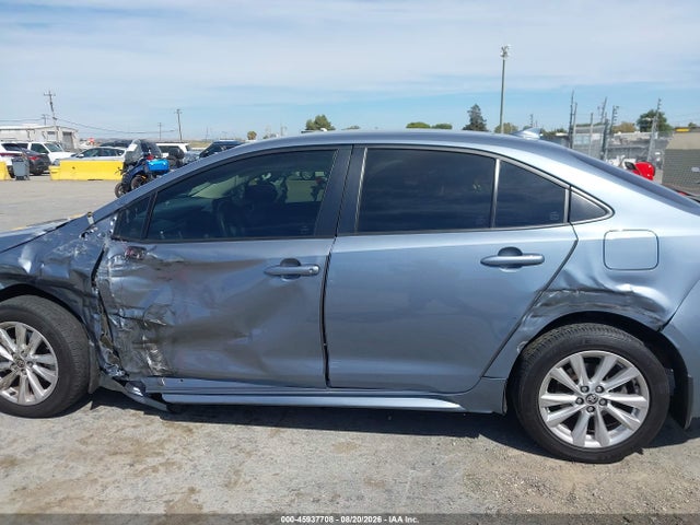 Toyota Corolla Hybrid Le 2024 JTDBCMFEXR3040270 Image 17