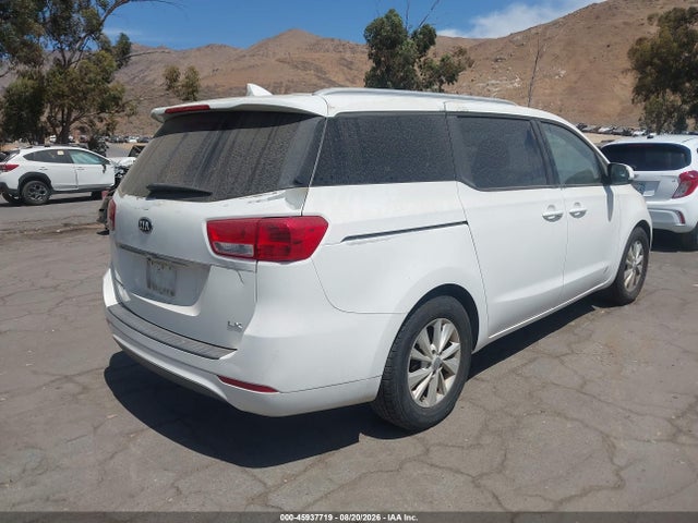 KIA SEDONA LX 2016 KNDMB5C18G6183300 Image 4