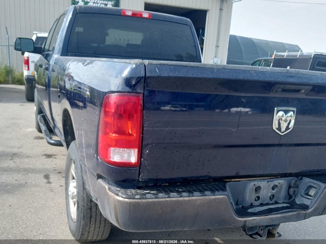 2018 Ram 3500 Tradesman  4x4 8' Box მანქანა იყიდება აუქციონზე, vin: 3C63R3GT0JG412590, აუქციონის ნომერი: 45937813