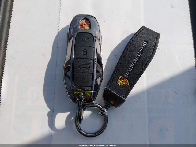 Aukcja sprzedaży 2025 Porsche Macan T, vin: WP1AA2A52SLB03072, numer aukcji: 45937826