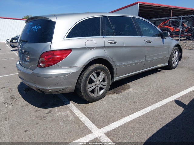 Продаж на аукціоні авто 2006 Mercedes-benz R 500 4matic, vin: 4JGCB75E76A008342, номер лоту: 45937849