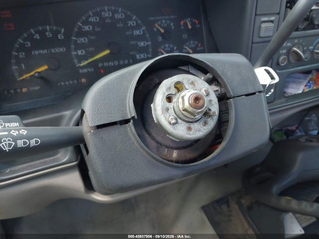 1997 Gmc Sierra 2500 Sl მანქანა იყიდება აუქციონზე, vin: 1GTGC24R9VZ507184, აუქციონის ნომერი: 45937906