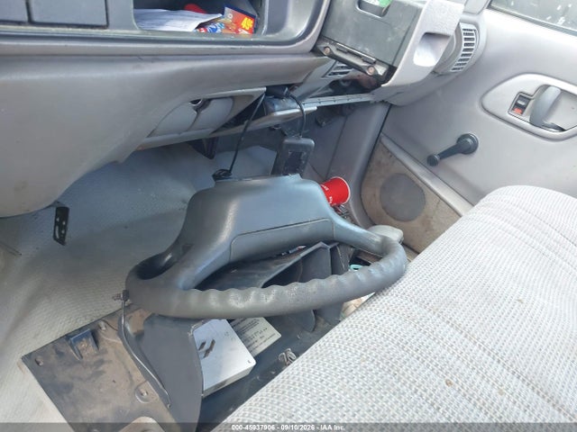 1997 Gmc Sierra 2500 Sl მანქანა იყიდება აუქციონზე, vin: 1GTGC24R9VZ507184, აუქციონის ნომერი: 45937906