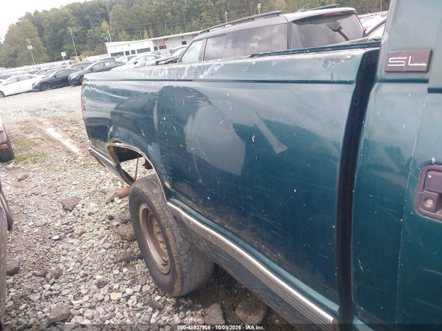 1997 Gmc Sierra 2500 Sl მანქანა იყიდება აუქციონზე, vin: 1GTGC24R9VZ507184, აუქციონის ნომერი: 45937906