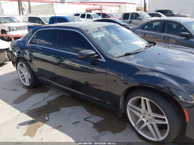 Aukcja sprzedaży 2017 Chrysler 300 Limited, vin: 2C3CCAAG0HH512035, numer aukcji: 45937907