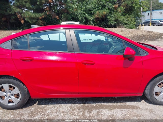 Продаж на аукціоні авто 2018 Chevrolet Cruze Ls Auto, vin: 1G1BC5SM1J7177218, номер лоту: 45937918