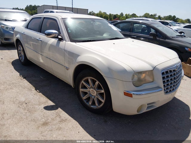 Продажа на аукционе авто 2005 Chrysler 300c, vin: 2C3JA63H15H590593, номер лота: 45937919