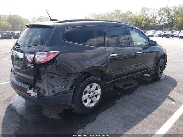 45937942 :رقم المزاد ، 1GNKRFKD9HJ112195 vin ، 2017 Chevrolet Traverse Ls مزاد بيع