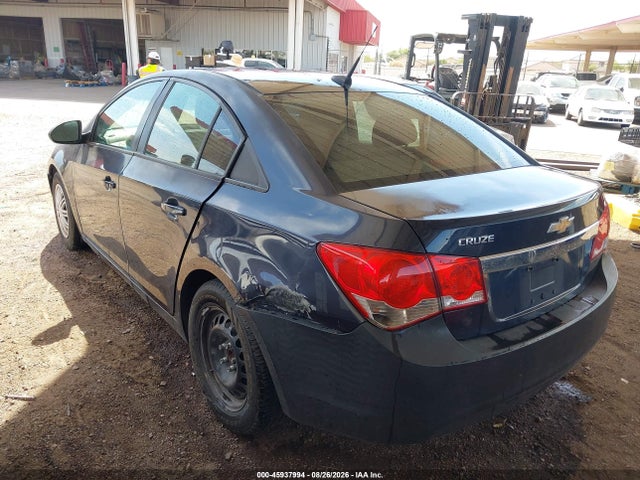1G1PA5SH3E7410018 Chevrolet Cruze Ls Auto