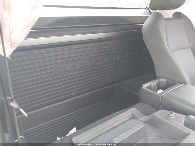 45937997 :رقم المزاد ، 3TYJDAHN3TT044868 vin ، 2026 Toyota Tacoma Sr مزاد بيع