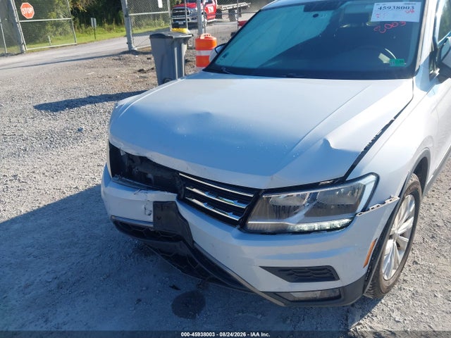 Aukcja sprzedaży 2018 Volkswagen Tiguan 2.0t S, vin: 3VV0B7AX9JM018446, numer aukcji: 45938003