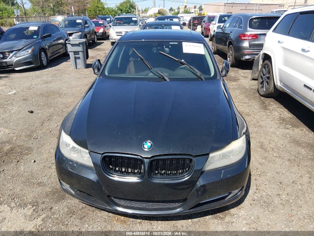 45938010 :رقم المزاد ، WBAPL5G53BNN22631 vin ، 2011 Bmw 335i Xdrive مزاد بيع