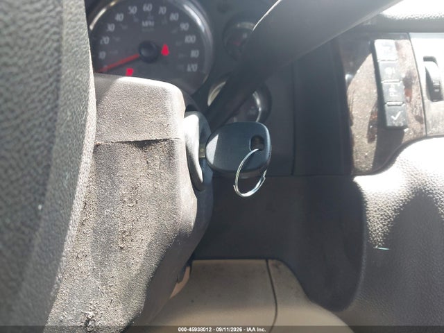 45938012 :رقم المزاد ، 1GKFK63827J228048 vin ، 2007 Gmc Yukon Denali مزاد بيع