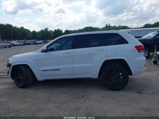 Продаж на аукціоні авто 2017 Jeep Grand Cherokee Altitude, vin: 1C4RJFAG6HC781491, номер лоту: 45938045
