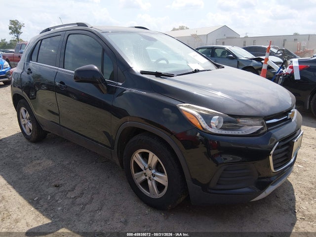 Auction sale of the 2017 Chevrolet Trax Lt, vin: 3GNCJLSB3HL240675, lot number: 45938072