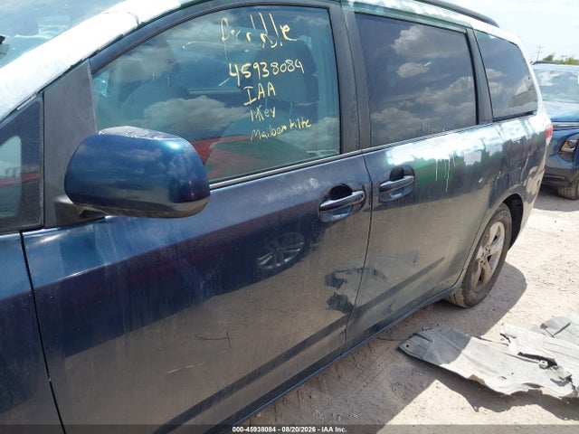 Продажа на аукционе авто 2011 Toyota Sienna Le V6, vin: 5TDKK3DC1BS080093, номер лота: 45938084