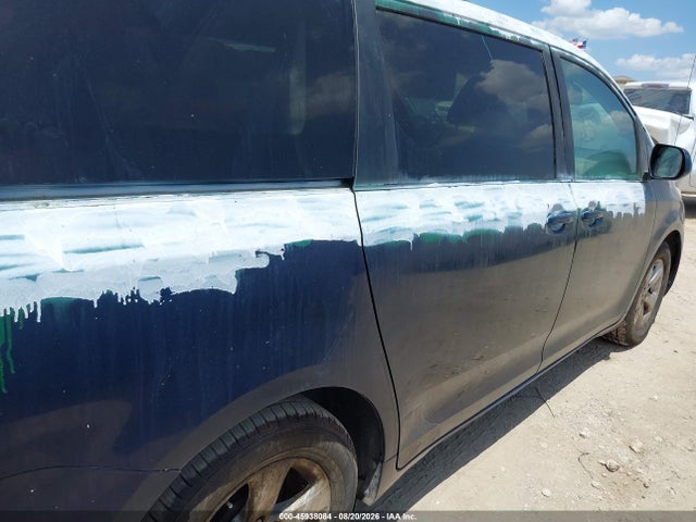 Продажа на аукционе авто 2011 Toyota Sienna Le V6, vin: 5TDKK3DC1BS080093, номер лота: 45938084