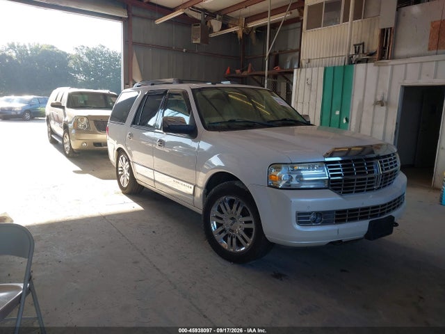 Продажа на аукционе авто 2010 Lincoln Navigator, vin: 5LMJJ2H55AEJ08446, номер лота: 45938097