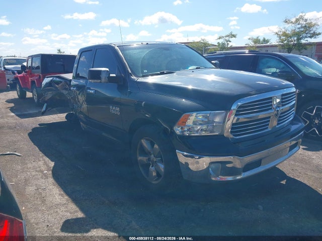 45938112 :رقم المزاد ، 1C6RR7GG1JS231401 vin ، 2018 Ram 1500 Big Horn  4x4 6'4 Box مزاد بيع