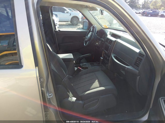 2011 Jeep Liberty Sport მანქანა იყიდება აუქციონზე, vin: 1J4PN2GK2BW530290, აუქციონის ნომერი: 45938118