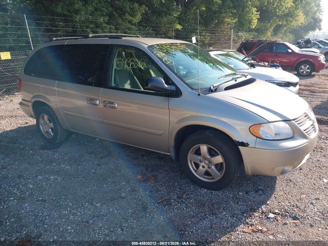 45938212 :رقم المزاد ، 2D4GP44LX5R569377 vin ، 2005 Dodge Grand Caravan Sxt مزاد بيع