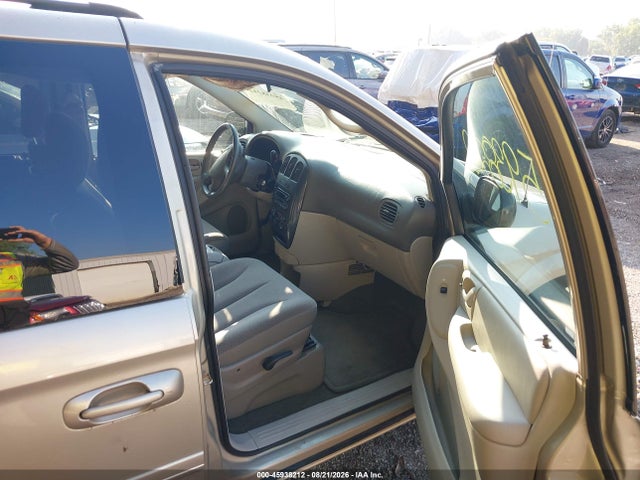 45938212 :رقم المزاد ، 2D4GP44LX5R569377 vin ، 2005 Dodge Grand Caravan Sxt مزاد بيع