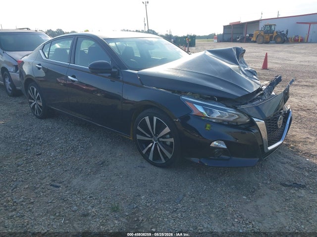 Продаж на аукціоні авто 2021 Nissan Altima Platinum Intelligent Awd, vin: 1N4BL4FW8MN324265, номер лоту: 45938259