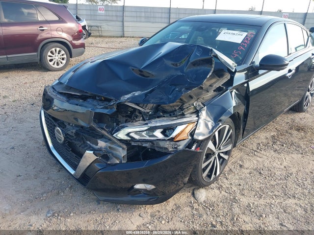Продаж на аукціоні авто 2021 Nissan Altima Platinum Intelligent Awd, vin: 1N4BL4FW8MN324265, номер лоту: 45938259
