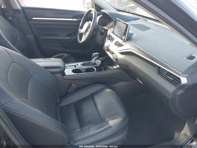 Продаж на аукціоні авто 2021 Nissan Altima Platinum Intelligent Awd, vin: 1N4BL4FW8MN324265, номер лоту: 45938259