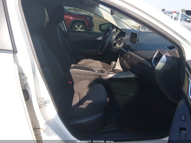 45938274 :رقم المزاد ، 3MZBN1U7XHM154552 vin ، 2017 Mazda Mazda3 Sport مزاد بيع
