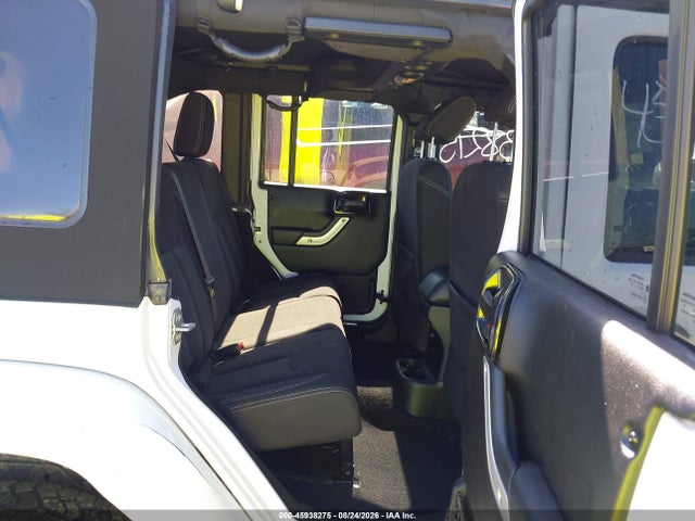 2017 Jeep Wrangler Unlimited Sahara 4x4 მანქანა იყიდება აუქციონზე, vin: 1C4HJWEG6HL559281, აუქციონის ნომერი: 45938275